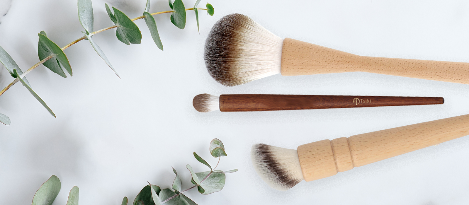 Taiki One Cut Brush pinceau maquillage vegan eco conçu